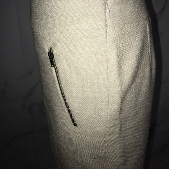 Skirt - Picture 5 of 6